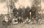 Suzan Arı and her mother Emine Rüstem Üney (3rd left) at a Picnic. Omorfo, Early 1930s.