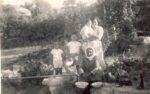 Suzan Arı (baby in the middle) her dad Zihni Üney at a picnic Omorfo 1928