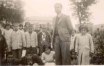 Orhan Arı with students. Arodez, 1943-44